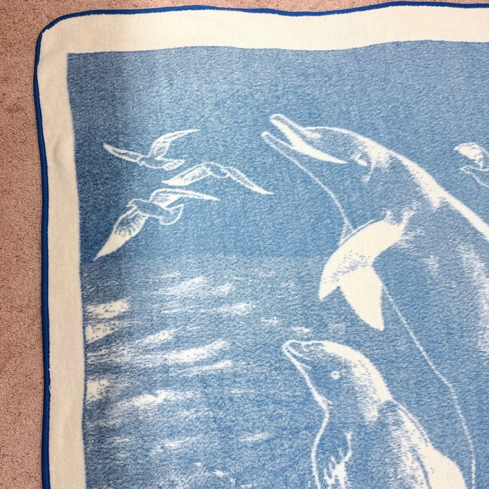 San Marcos Dolphin Blanket Vintage Blue White Reversible 86x65 Plush Ocean Birds